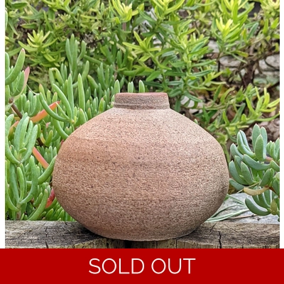 Jeremy Leach Studio Pottery Vase, Lowerdown, Devon UK.